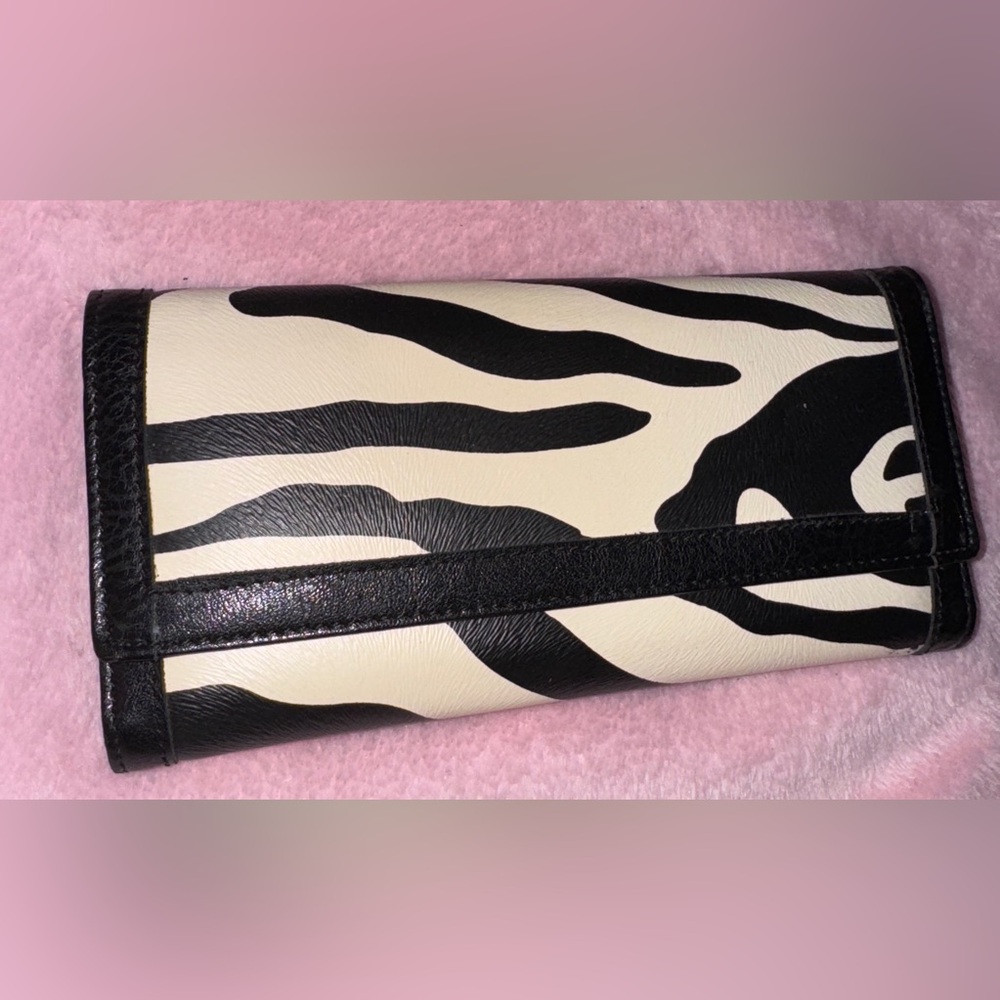 NWOT Black and White Zebra Print Women's Wallet Clutch Organizer Money Cards Cks